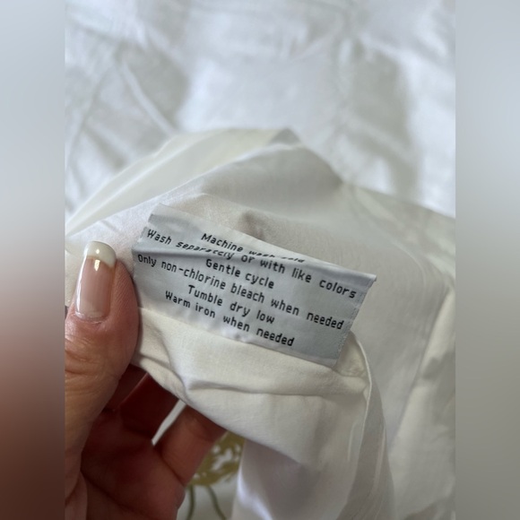 Margaret Muir | (1) King Sham | White Embroidered Pillow | EUC - Picture 8 of 10